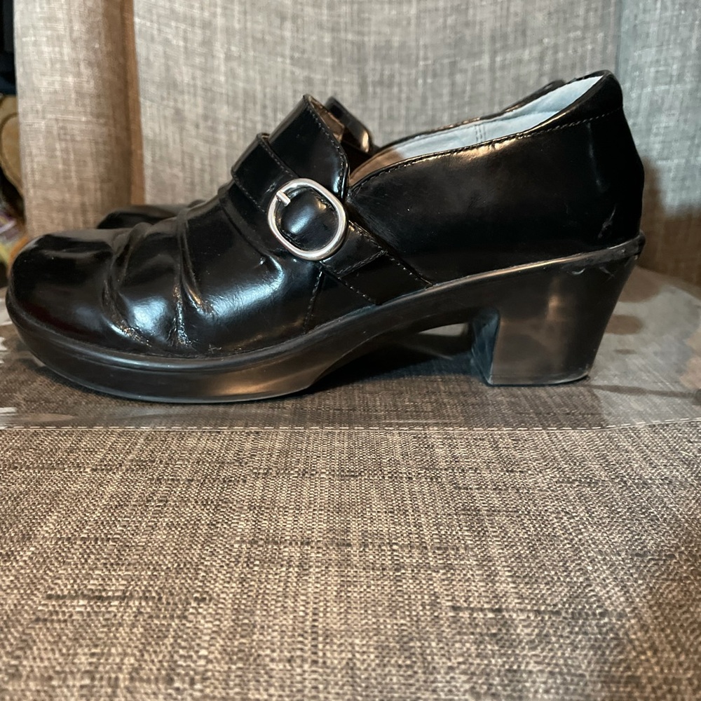 Algeria Halli Shoes